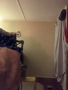 CUMFOREVERY1nTitTiES2 online show from January 16, 11:56 pm