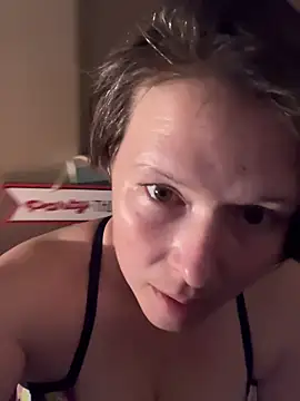 CUMFOREVERY1nTitTiES2 online show from April 11, 12:28 am