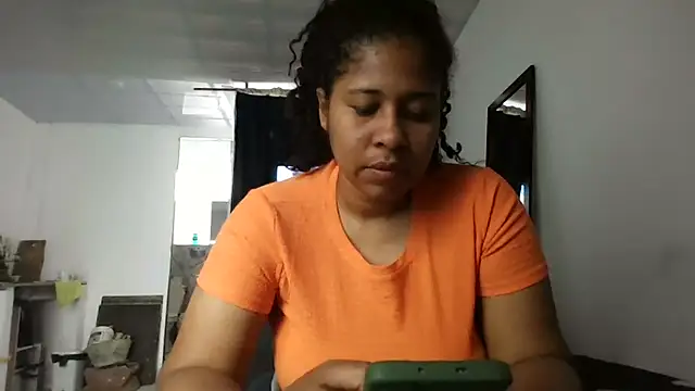 Ivon-09 online show from September 18, 12:58 pm