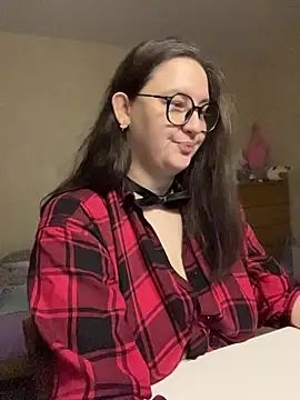 hungry1bunny online show from February 18, 8:30 pm