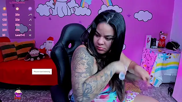 Sharon hils online show from December 4, 11:23 am