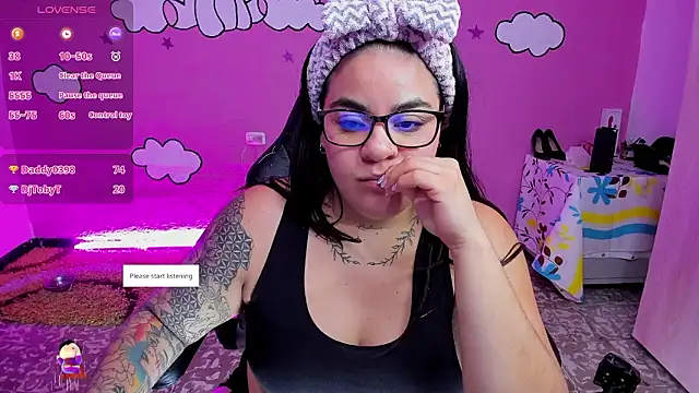 Sharon hils online show from February 3, 2:53 am