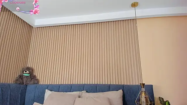 kathecute   online show from January 16, 1:45 am