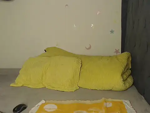 Ebonymercy online show from December 14, 7:58 am