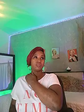 nahiarapalmer19 online show from September 20, 3:27 am