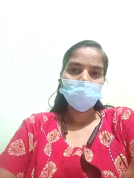 anusiya01 online show from November 13, 4:39 pm