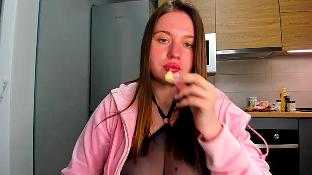 cutegirlonline29 online show from April 15, 7:58 pm