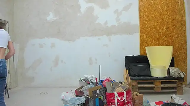 Snapshot of YourSuperModel chatting on December 2, 10:38 am YourSuperModel online show from December 2, 10:38 am