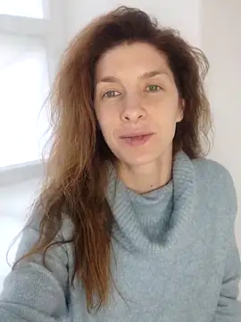 Snapshot of YourSuperModel chatting on September 26, 11:08 am YourSuperModel online show from September 26, 11:08 am