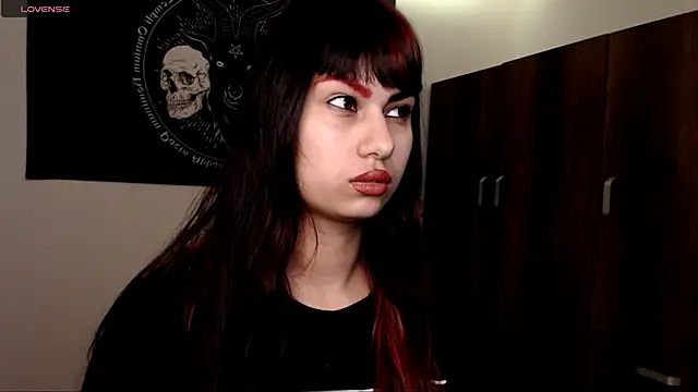 Little-Lucifer online show from June 3, 1:50 am