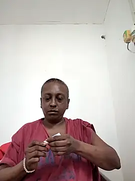 mamakarma1403 online show from June 1, 12:56 am