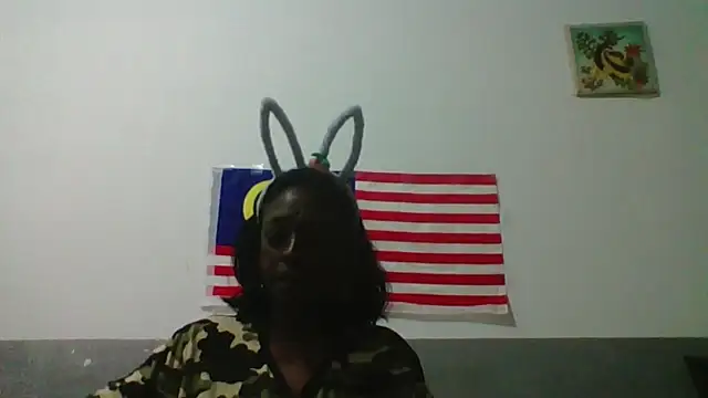 mamakarma1403 online show from January 31, 9:46 pm