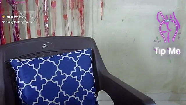 Preeti-Sexy online show from November 25, 6:26 am