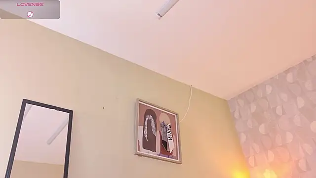 april rousse online show from September 22, 1:42 pm