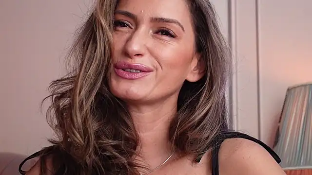 MayaVixxen online show from November 21, 3:19 am