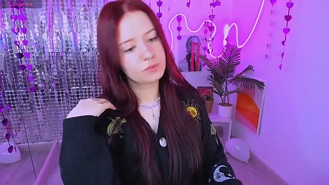 Lily Moonlight online show from February 15, 7:22 am