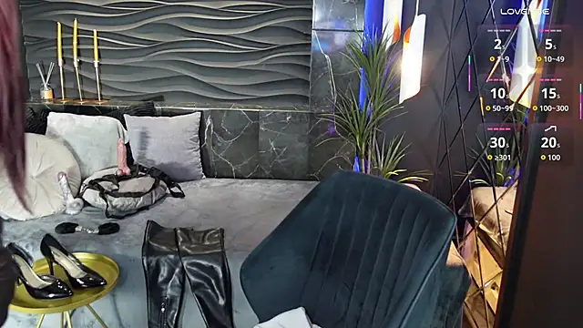 Lily Moonlight online show from October 5, 2:22 pm