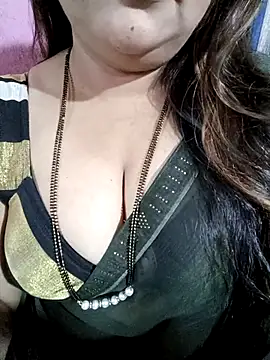 Beautyy38 online show from February 2, 3:16 am