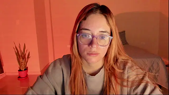 atenas 05  online show from February 12, 9:33 am