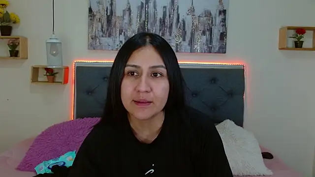 mia aira online show from November 25, 3:47 pm