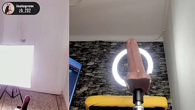 zoe backer online show from April 14, 11:54 am