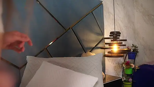 ammy durand online show from April 11, 8:01 pm