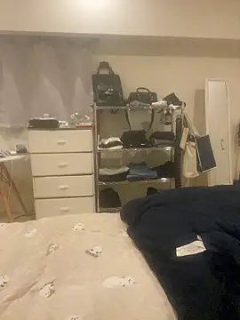 mel  mel online show from April 4, 2:27 pm