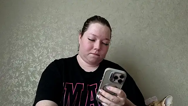 Blush Lolaa online show from June 2, 10:49 am