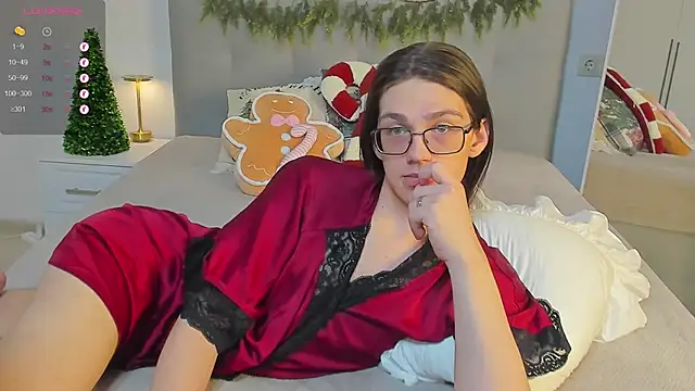 Alfreda Mills online show from December 14, 10:43 am