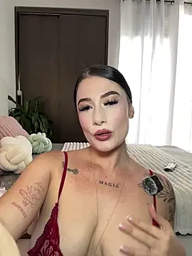 Libia James online show from April 8, 7:49 pm