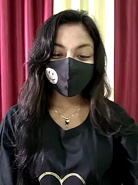 Snapshot of Myra-sen chatting on October 5, 5:23 am Myra-sen online show from October 5, 5:23 am
