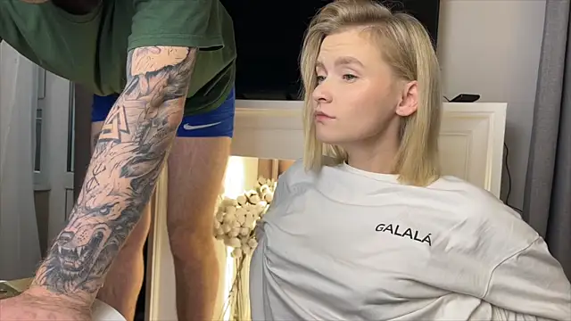 Adelovenick online show from November 26, 1:23 pm