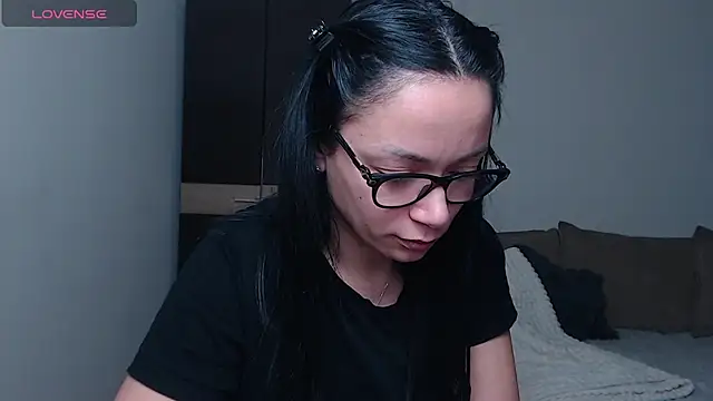 BabySerene online show from March 18, 3:33 am