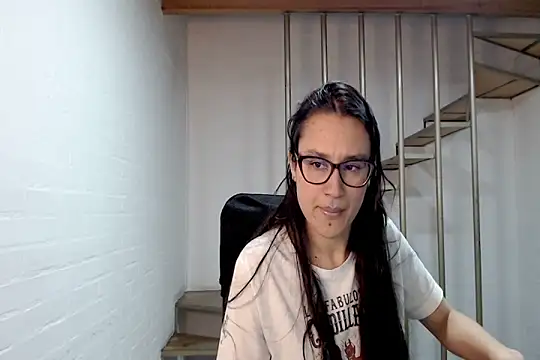 Jessie Desire online show from November 25, 1:41 am