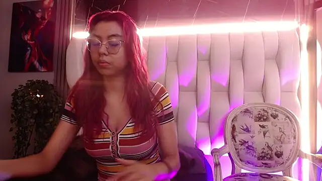 Ava jones1 online show from February 1, 6:56 am