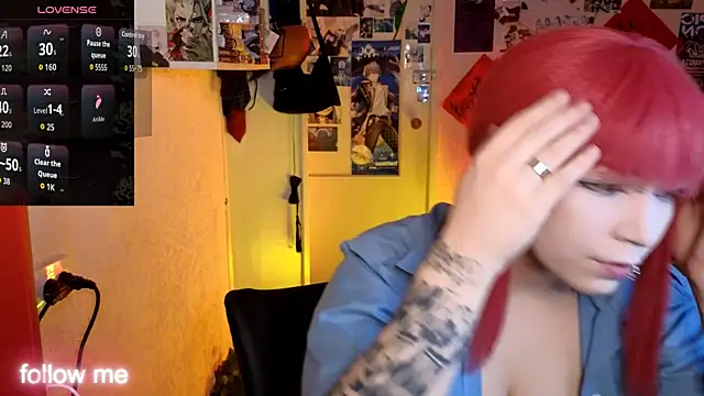 Alex Howell online show from November 18, 8:21 pm