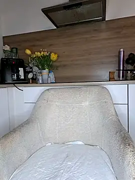 Xladycharme online show from April 7, 5:04 pm