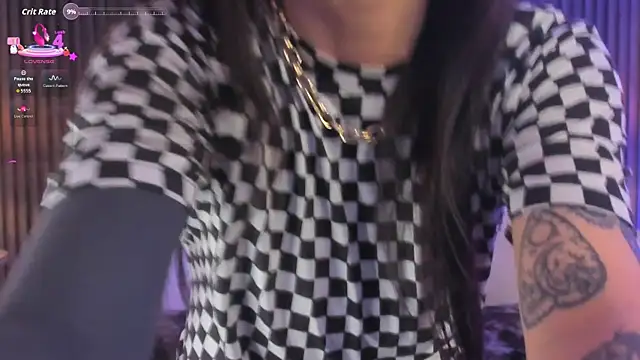 Snapshot of MeganDraco_ chatting on September 22, 12:36 pm MeganDraco online show from September 22, 12:36 pm