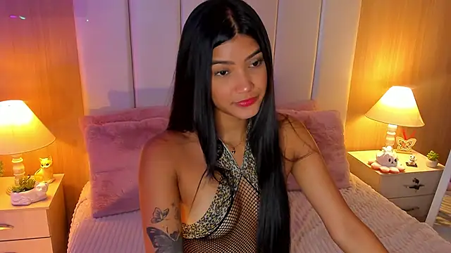 CaseyPiierce online show from November 17, 8:31 pm