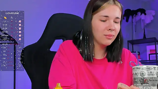 AliceSunday online show from October 26, 5:47 am