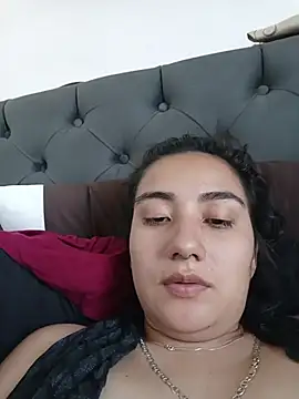 Hellen Alex online show from February 5, 2:20 pm