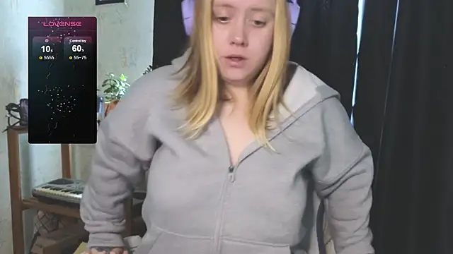 June shy0 online show from September 26, 7:17 am