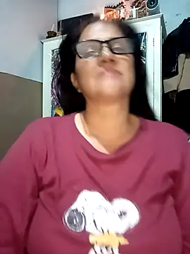 Edged Hot69 online show from March 17, 2:04 am