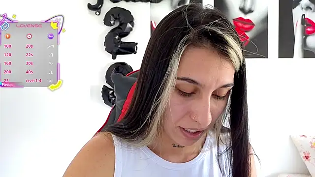Snapshot of tammyandrade_ chatting on September 10, 7:58 pm tammyandrade online show from September 10, 7:58 pm