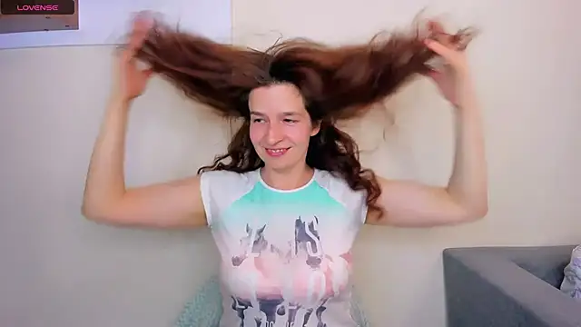   MaryLee   online show from September 26, 4:37 pm