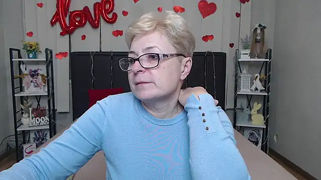 EmiliaGree online show from February 3, 6:23 pm