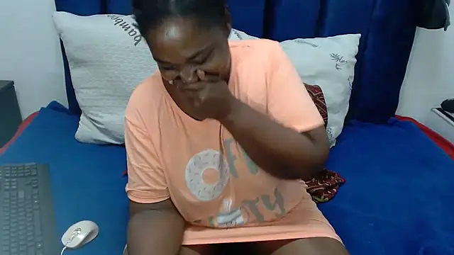 Thickchocolatex2 online show from March 10, 6:12 pm