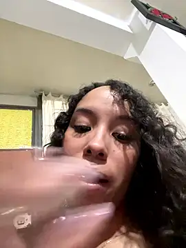 MarieLeon online show from January 11, 10:37 pm