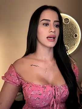 SarahhSmitth1 online show from October 25, 11:22 pm