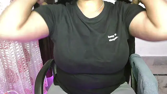 N-Natasha online show from December 19, 6:55 pm